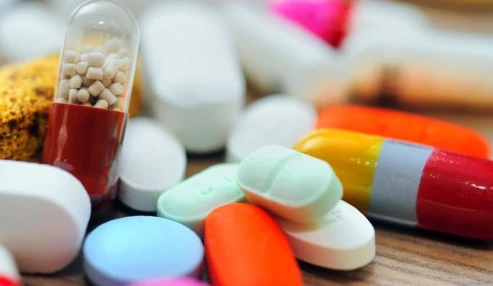 وبینار علمی  پیشگیری از مقاومت آنتی بیوتیکی