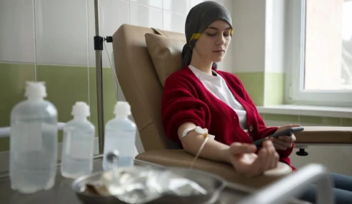 وبینار علمی مدیریت عوارض جانبی داروهای شیمی درمانی