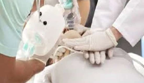 وبینار علمی مروری براصول اولیه احیای قلبی ریوی